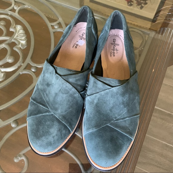 CLARKS COLLECTION EMERALD SHARON SUEDE LOAFERS SIZE 9/5W - Picture 7 of 8